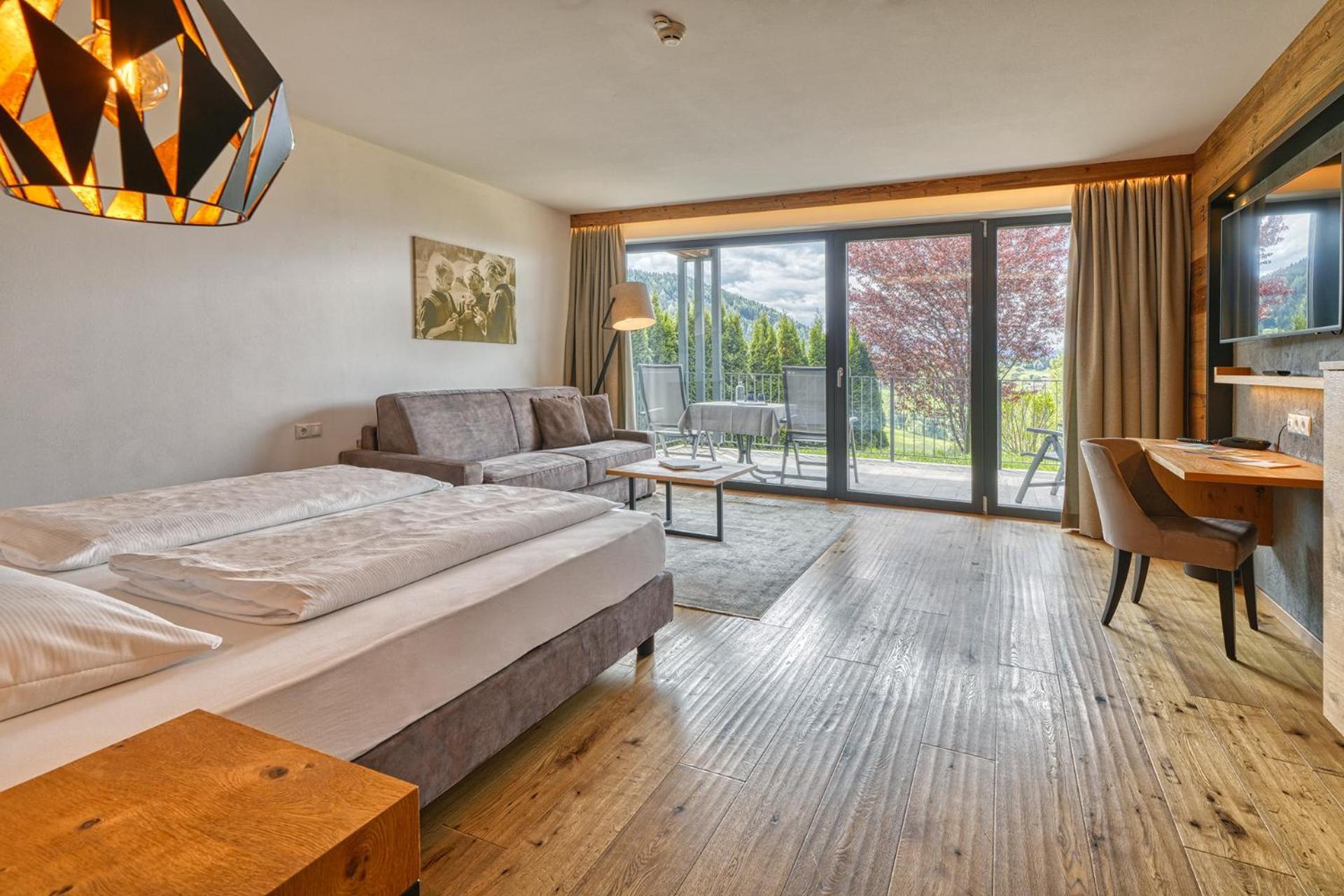 Hotel Avelina Hafling Bagian luar foto