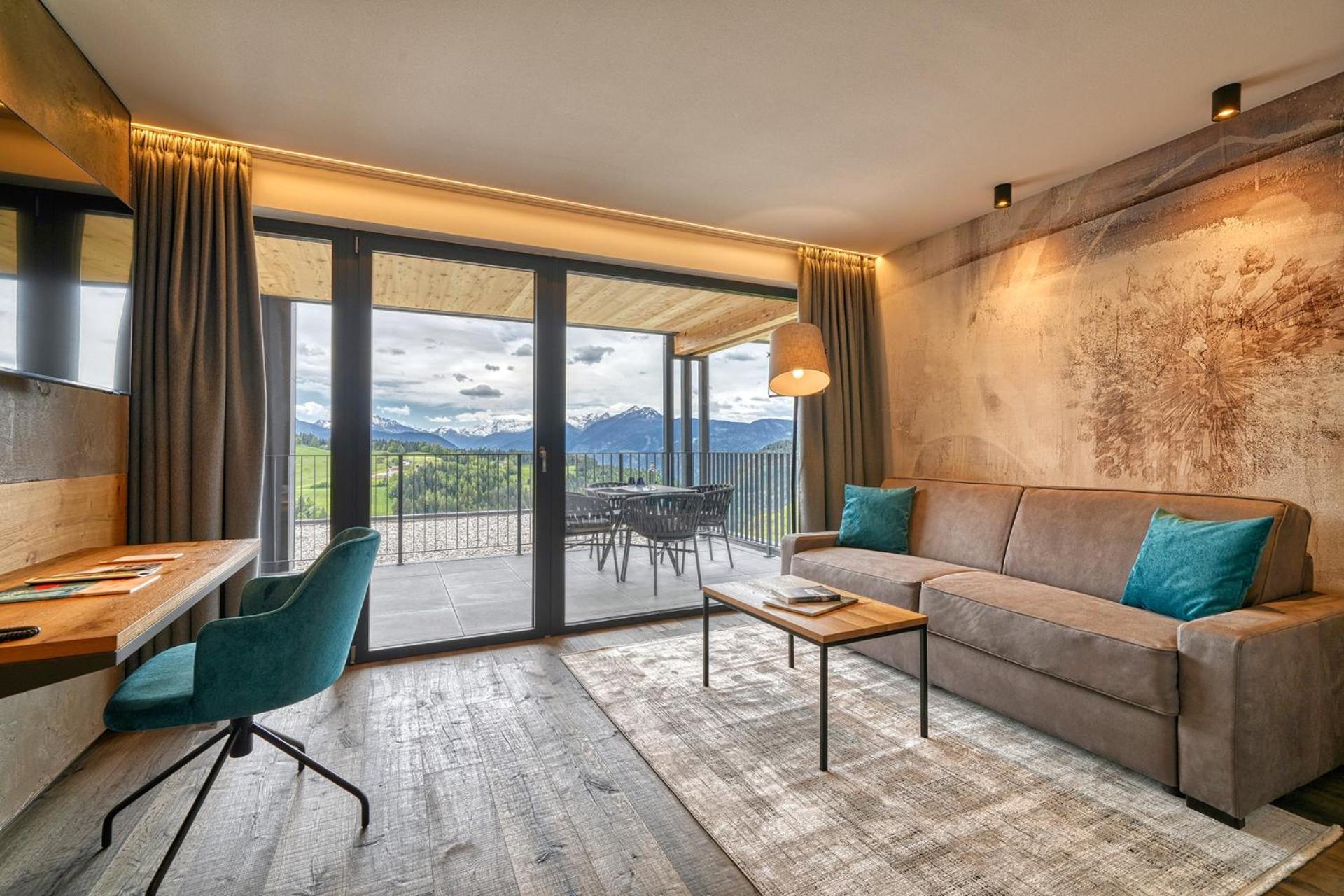 Hotel Avelina Hafling Bagian luar foto