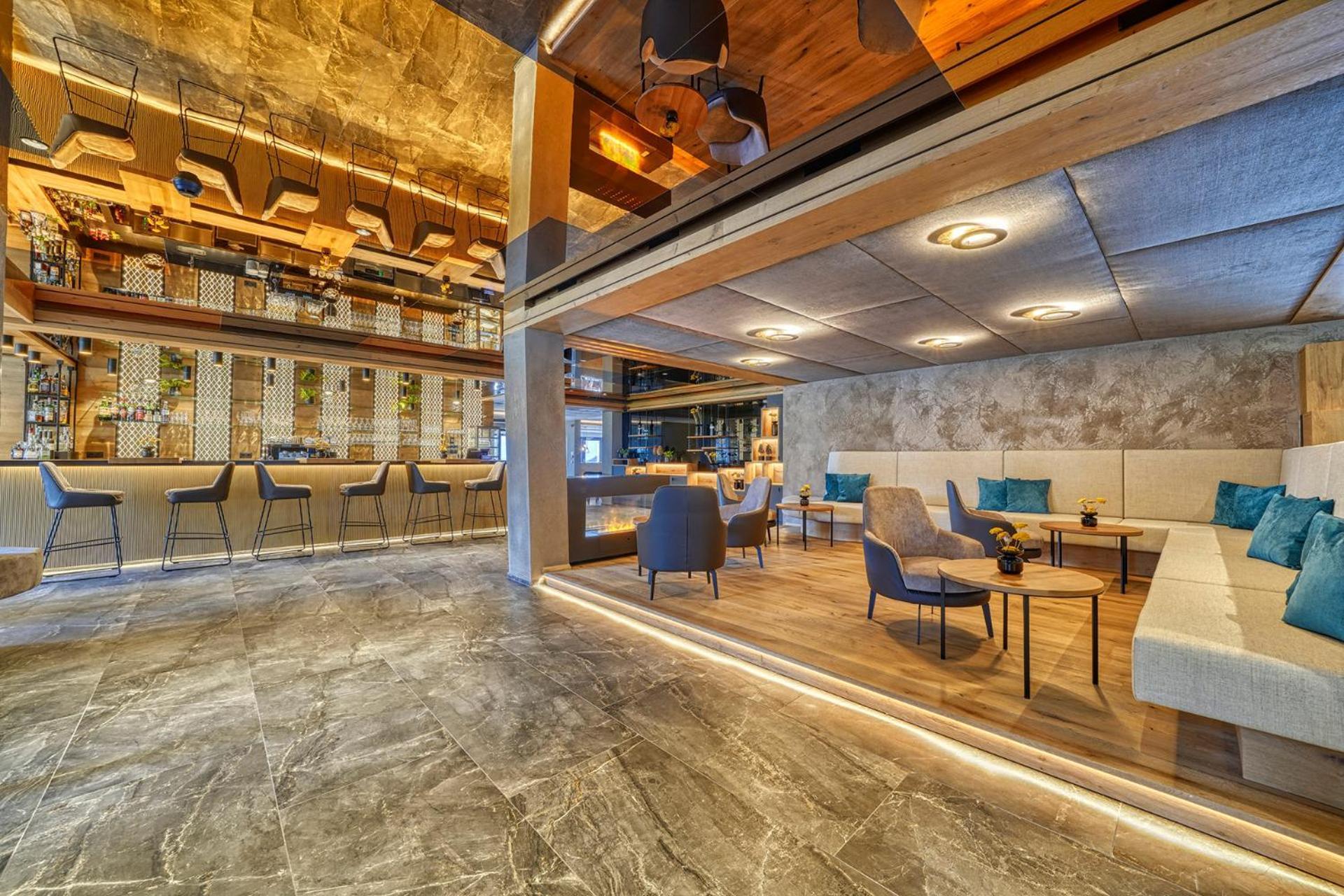 Hotel Avelina Hafling Bagian luar foto