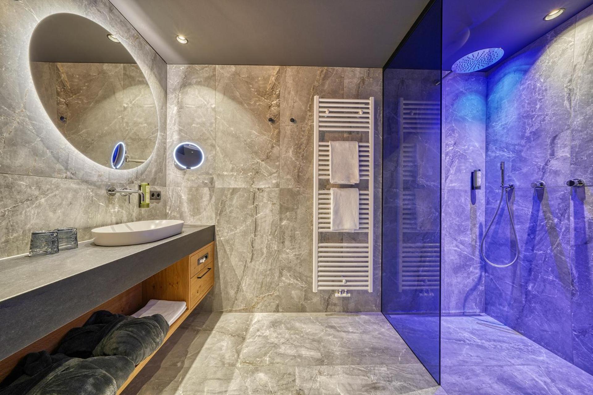 Hotel Avelina Hafling Bagian luar foto