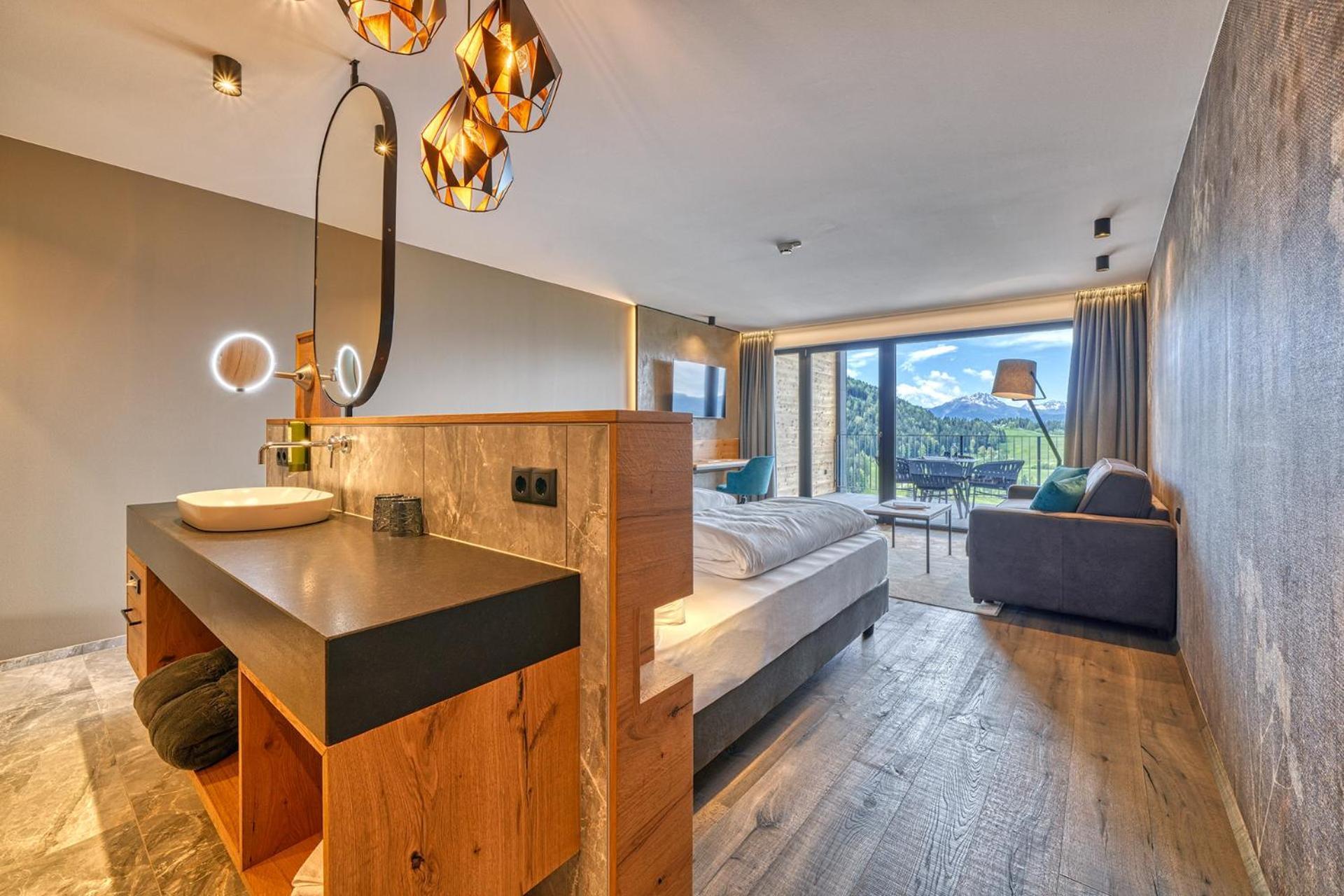 Hotel Avelina Hafling Bagian luar foto