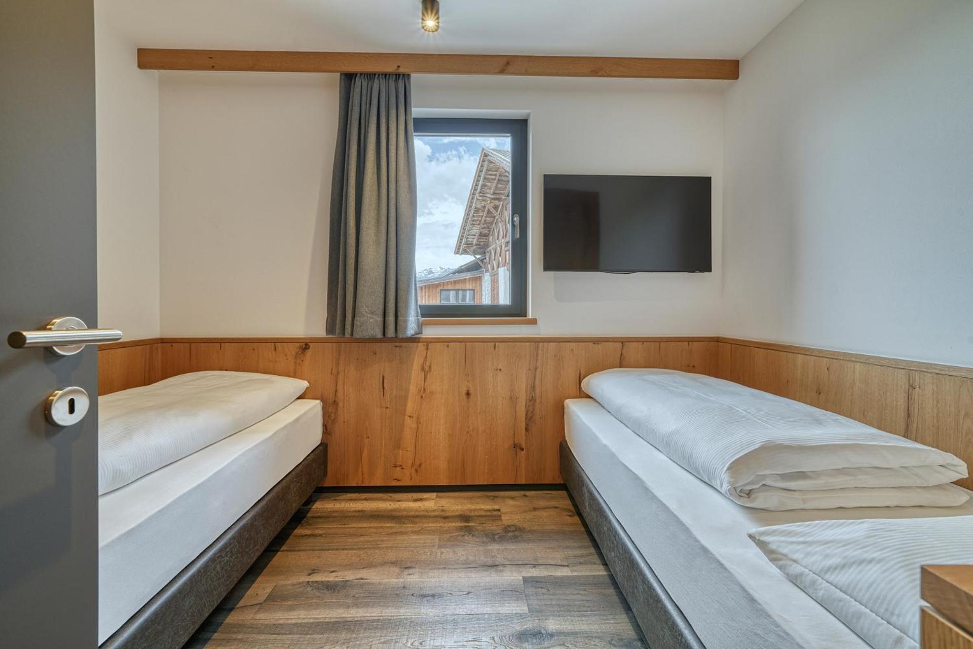 Hotel Avelina Hafling Bagian luar foto